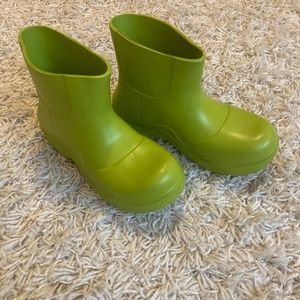 Green Rainboot Booties
